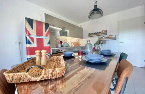 Bright apartment with balcony - Photo 4