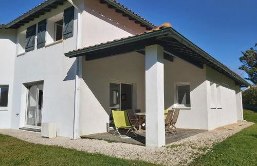 Appartement 3* paisible à Ascain avec jardin et WIFI - FR-1-239-504 - Foto 2