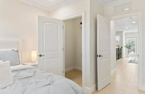 Lux Home with Rooftop & Elevator 2mi to Beach - Foto 34