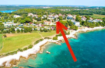 SANJA - with a large covered terrace and pool - Foto 33