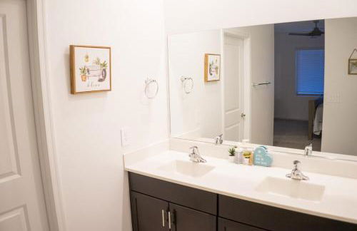 Spacious 3BR Home - Near Saguaro NP, Pool, Playground, EV Station L2, AC - Foto 19