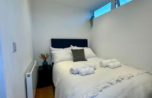 Modern 2 Bedroom Apartment in Central Croydon with Free Parking - Foto 18