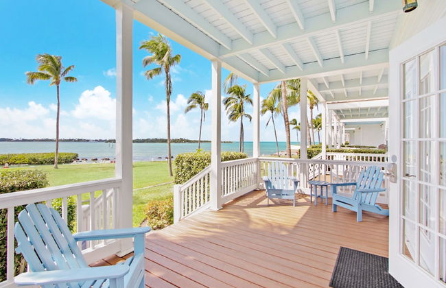 Waterfront Luxury Villa With Sunset Views And Boat Slip 3 Bedroom Townhouse by RedAwning - Foto 1