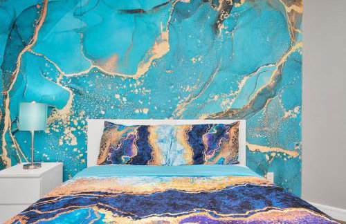 Prolific Blue Oasis near Med Ctr Dwntwn Galleria - Photo 12