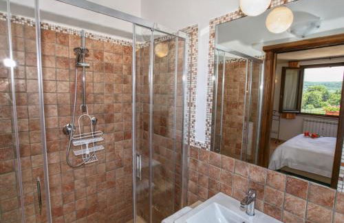 Luxurious Villa in Vasciano Umbria with Private Pool - Photo 19