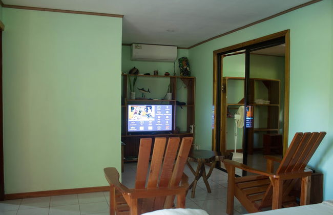 Enchanting House Overlooking the Primary Forest - Photo 5