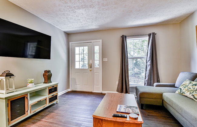 2 BR apt near Mtn to Sea Hiking Trail - Foto 8