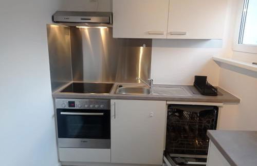 Work and Stay Sundern-Allendorf Modernisierte Unterkunft mit 5 Betten plus Schlafcouch mit Balkon - Foto 20