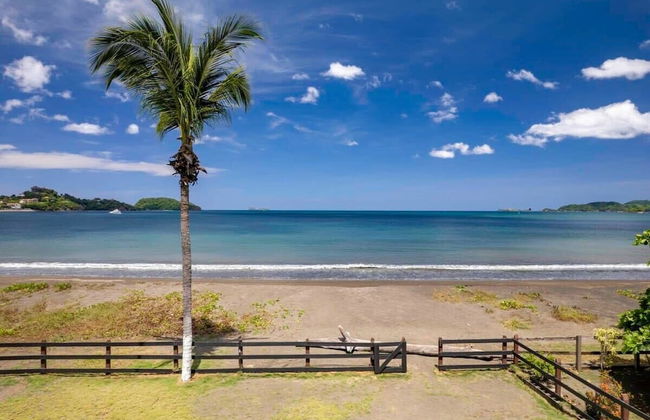 3-Bedroom, 2-Bath Beachfront Condo with Pool - Photo 29