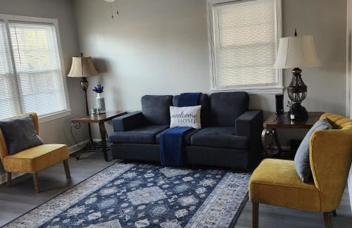 Renovated 3BR Home Close to Fort Liberty - Foto 1