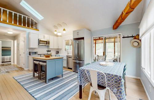 Livywood Cottage - Photo 9