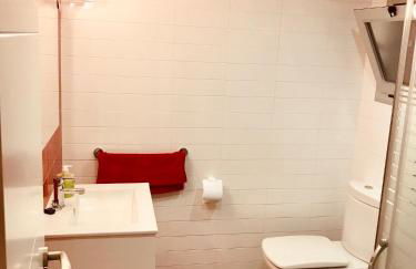 Cometa Center - Photo 7