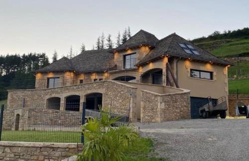 Superbe Villa vue panoramique et piscine exterieure chauffée - Photo 17