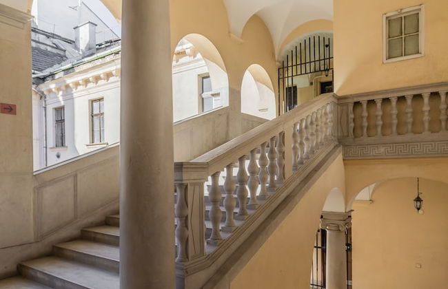 Real Apartments Andrassy - Foto 28