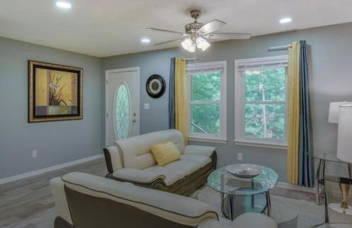 Athens home with Deck Near Sanford Stadium - Photo 1