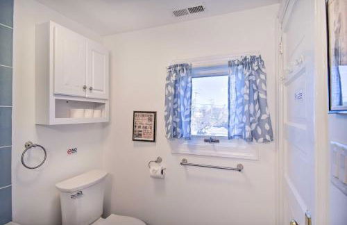 Chincoteague House with Enclosed Porch and Deck - Foto 20