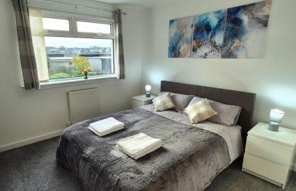Stirling apartment - free parking - Foto 9