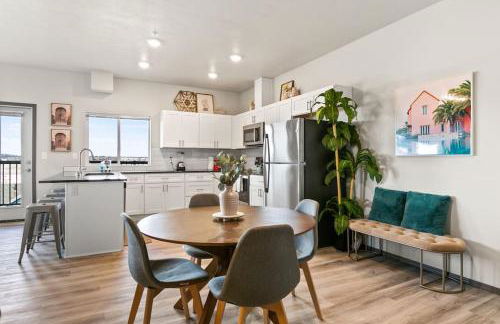 Great New 2 Bed 2 Bath Near Perry District and DT - Foto 1