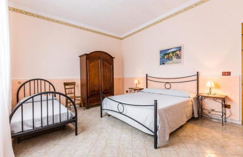 Yellow-house 100 meters from the sandy beach - Foto 12