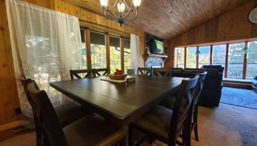 Updated Duplex with Mountain & Filtered Water View - Foto 5