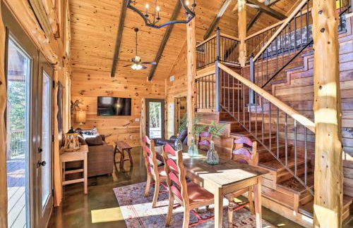 Mountain View Hideaway with Outdoor Fireplace! - Foto 6