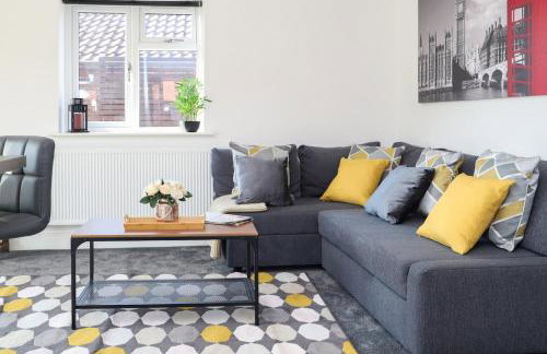 Colby House with Private Parking - Foto 35