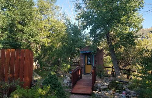 Grizzly Roadhouse Bed and Breakfast - Foto 21