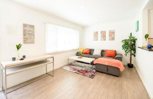 Stylish 1 Bedroom Apartment in Hollywood Near Downtown LA Free Gated Parking Full Kitchen - Foto 21