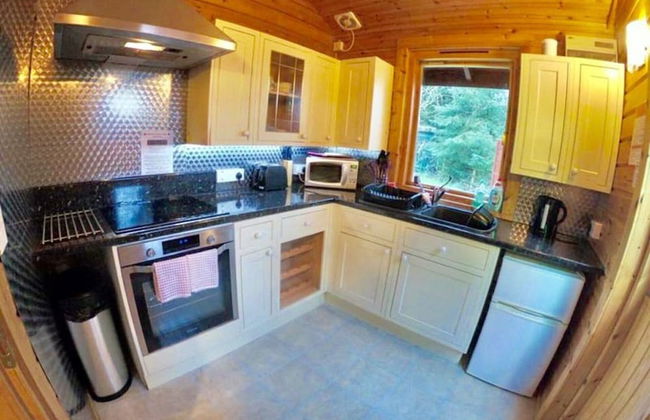 3-bed Lodge - Sleeps 7 - Hot Tub - Pet Friendly - Foto 9