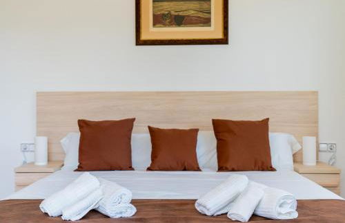 Casa Chalet Villa con piscina, jardín y aire acondicionado cerca de Valencia en La Eliana-L'Eliana - Foto 7