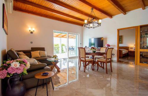 Seaview Residence - Photo 12