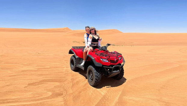 Dubai: Safari en quad, camellos y campamento con barbacoa - Foto 4