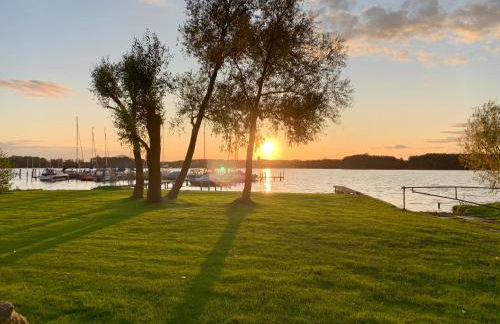 Bungalow-Jessern Ferienhaus im Grünen mit Seeblick - Foto 49