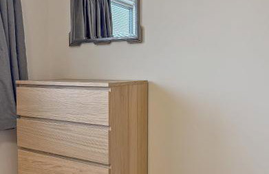 PRIME CITY CENTRE MK STAY, Stylish Spacious Apartment, AIR CONDITIONG, Two bathrooms, FREE GATED ALLOCATED PARKING & Lift access - Foto 33
