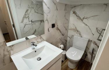 Private 1 bedroom house in Machico Centre - Foto 7