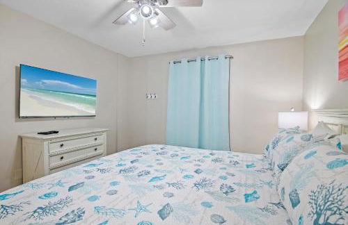 Pelican Beach Resort Destin - Photo 29