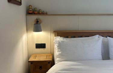 Fresh Modern Home, Stunning Views, Great Location - Foto 28