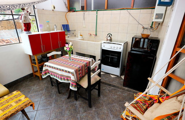 PRIVATE APART WITH A COZY TERRACE - Foto 10