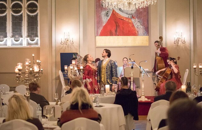 Mozart Dinner Concert in Salzburg - Photo 6