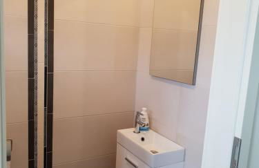 MESSE CGN-DUS Studio-Wohnung für 2-4; Zumietung bis 8 Personen möglich - Foto 9