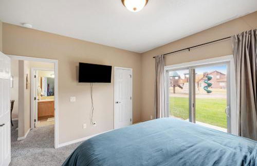 Near Tamarack AC Kitchen TV Washer Dryer - Foto 32