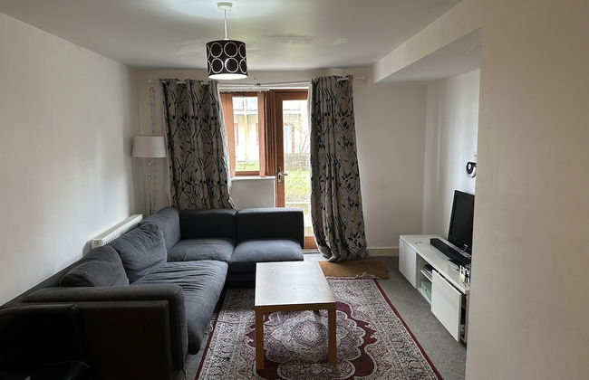 Immaculate 2-bed Apartment in Greenhithe - Foto 5