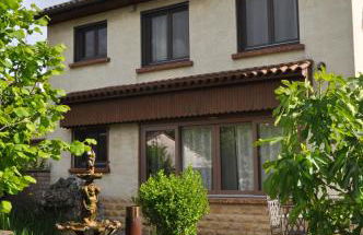 Maison avec accès indépendant, au centre-ville de Tournus - Foto 1