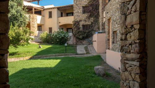 LA MISUAGLIA APPARTAMENTO n302 - Foto 3, Garden, Garden view