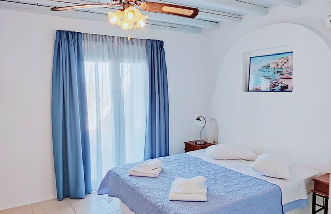 Sofia's Bungalows Mykonos - Photo 8