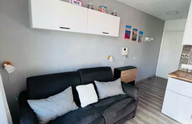 Studio terrasse et parking privé - Foto 4