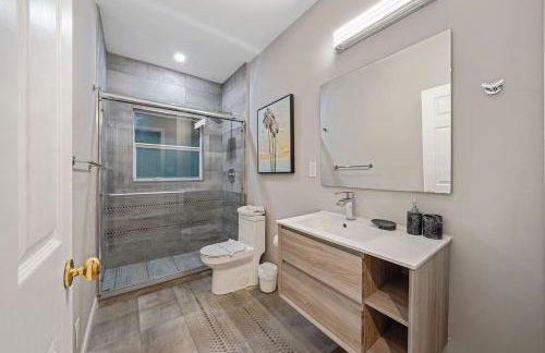 Large home wking bed by PMI unit BH - Foto 10