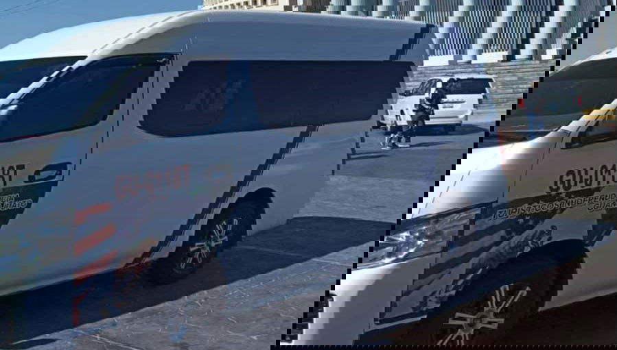 Il minibus dell'escursione