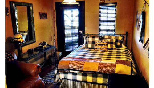 Grand Rustic Cabin Rental with Private Hot Tub near Escondido, California - Foto 4