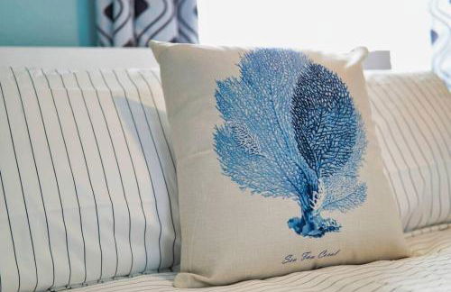 Seabreeze Sueños ※ Surfside Abode a Walk to Beach - Foto 33